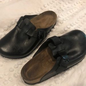 Birkenstock’s women’s clogs